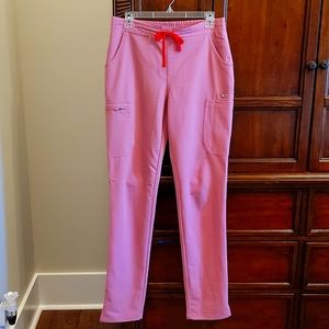 Figs womens Yola high waisted small tall scrub pant chalk pink